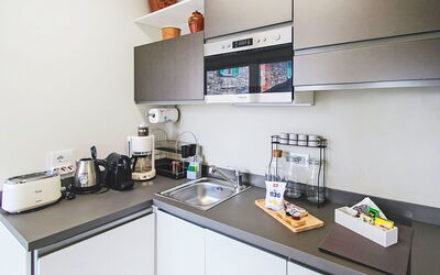 Accommodation:&nbsp;Terra 100.2
