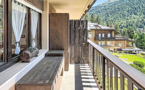 Presanella: Wood, Home, Apartment, Balcony, Porch, Hardwood, Shade, Wood Stain, Villa, Hotel