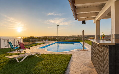 Villa Sara: Swimming Pool, Resort, Shade, Estate, Eco Hotel, Villa, Porch, Outdoor Structure, Outdoor Furniture, Hotel