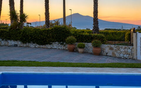 Villa Sara: Blue, Swimming Pool, Resort, Shade, Eco Hotel, Landscaping, Hotel, Resort Town, Tropics
