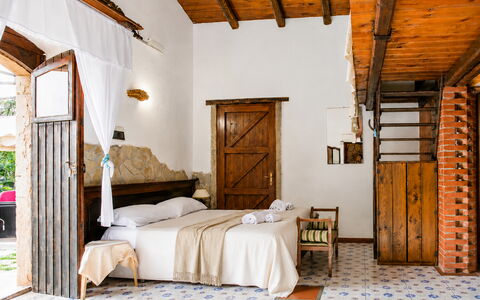 Casa Dafne: Furniture, Wood, Interior Design, Flooring, Floor, Ceiling, Bedroom, Bed, Wood Stain, Room