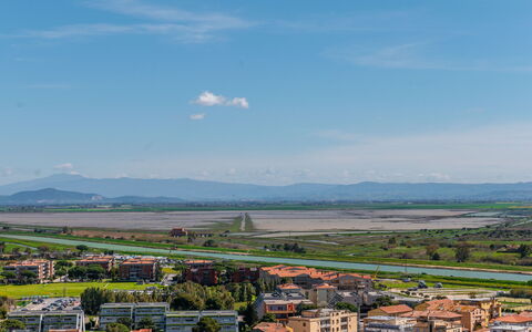 Casa Lelà: Horizon, Residential Area, Landscape, Urban Design, Plain, Human Settlement, Bird'S-Eye View, Suburb, Aerial Photography