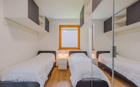 La Corona: Interior Design, Flooring, Floor, Wood, Furniture, Ceiling, Bedroom, Bed, Room, Lighting