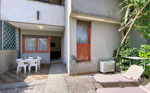 Villaggio Podere San Luigi: Residential Area, Home, Apartment, Urban Design, Balcony, Shade, Daylighting, Plaster