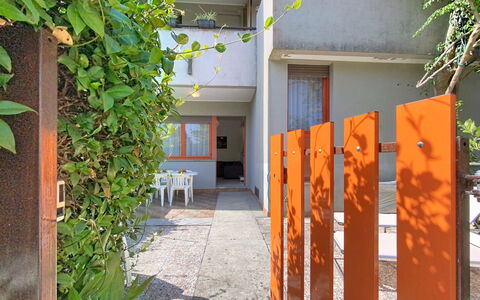 Villaggio Podere San Luigi: Residential Area, Home, Apartment, Urban Design, Balcony, Shade, Daylighting, Plaster