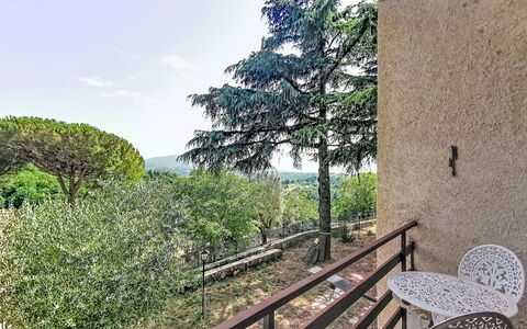 La Casa dei Cedri: Residential Area, Home, Apartment, Urban Design, Balcony, Shade, Daylighting, Plaster