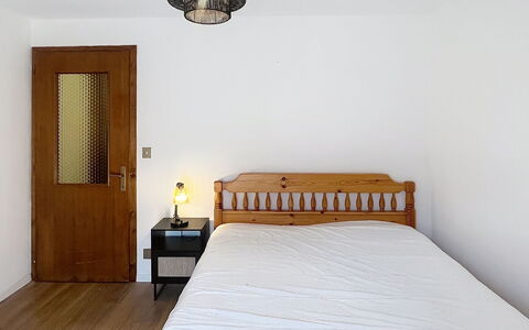 Bluhome: Bed, Furniture, Bedroom, Bedding, Wall, Interior Design, Bed Sheet, Floor, Wood, Flooring