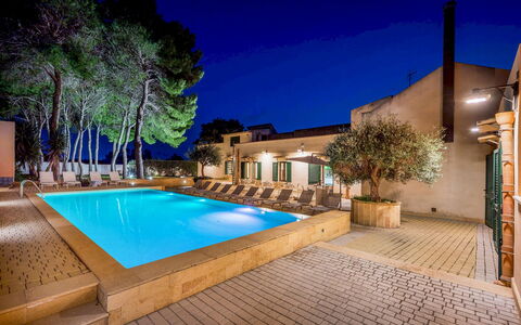 Casale Domè 14+2: Swimming Pool, Resort, Hotel, Eco Hotel, Villa, Hacienda