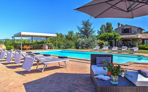 Casal del Salice 10: Blue, Estate, Resort, Swimming Pool, Hacienda, Eco Hotel, Villa, Farmhouse, Landscaping, Hotel