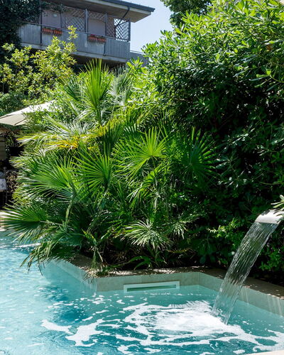 Villa Corona 8: Swimming Pool, Water, Resort, Water Feature, Composite Material, Eco Hotel, Garden, Shade, Hacienda
