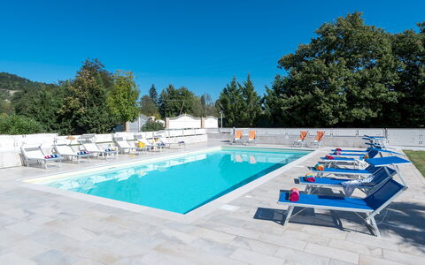 Cascina Marianna 12+4: Blue, Swimming Pool, Outdoor Furniture, Resort, Composite Material, Sunlounger, Hotel, Chair, Shade, Thermae