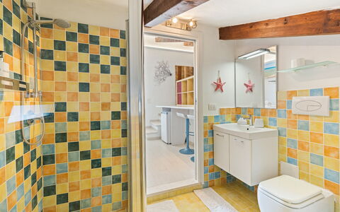 Villa Ambra 10: Bathroom, Interior Design, Flooring, Plumbing Fixture, Floor, Tile, Ceiling, Plumbing, Room, Bathroom Sink
