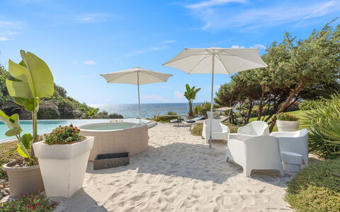 Villa Ambra 10: Outdoor Furniture, Umbrella, Shade, Sea, Tropics, Leisure, Resort, Coast, Sunlounger, Ocean