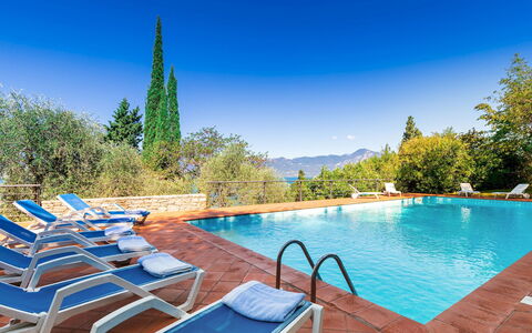 Corazza 6+1: Blue, Swimming Pool, Hill Station, Eco Hotel, Mountain Range, Resort, Ridge, Larch, Resort Town