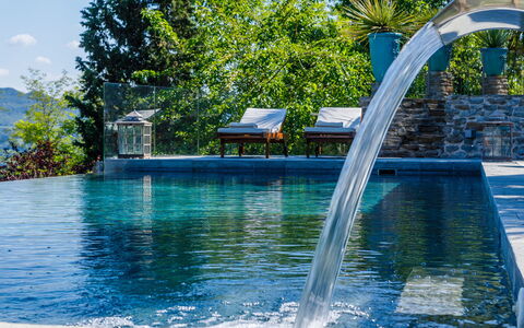 Il Castellaccio 8: Blue, Water, Swimming Pool, Composite Material, Water Feature, Resort, Leisure, Reflection, Tropics, Eco Hotel