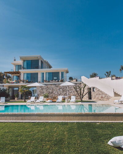 Villa Triscele 10: Resort, Swimming Pool, Leisure, Estate, Mansion, Villa, Vacation, Eco Hotel, Hotel