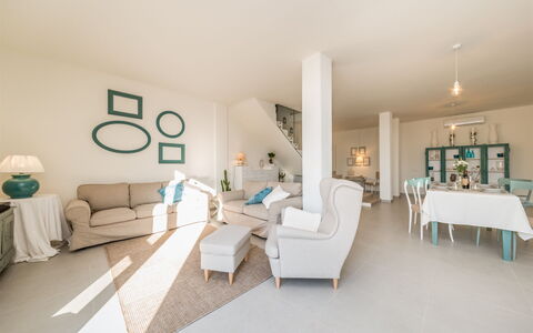Casa di Eolo 8+2: Furniture, Interior Design, Flooring, Floor, Couch, Ceiling, Living Room, Room, Table, Chair