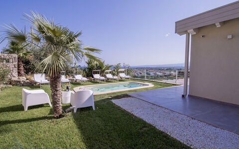 Villa Aura 6: Resort, Estate, Landscaping, Swimming Pool, Eco Hotel, Hacienda, Garden, Villa, Hotel