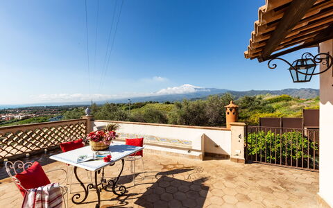 Villa Alba 12: Houseplant, Flowerpot, Resort, Eco Hotel, Hacienda, Villa, Balcony, Courtyard