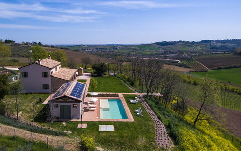 Ca' Pellicciano 8: Swimming Pool, House, Home, Estate, Cottage, Resort, Farmhouse, Villa, Backyard, Eco Hotel