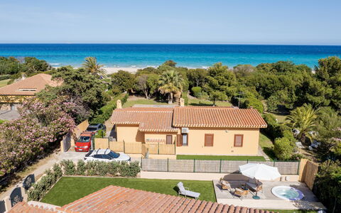 Villa Gea 8: Body Of Water, Coast, Sea, Coastal And Oceanic Landforms, Beach, Ocean, Shore, Tropics, Estate, Caribbean