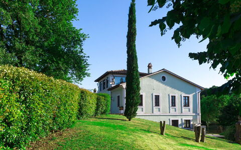 Tenuta Astolfi 12+3: House, Home, Cottage, Estate, Lawn, Farmhouse, Garden, Landscaping, Hedge, Villa