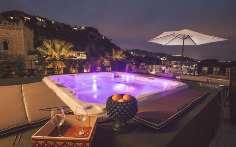 Torre Pirandello 6: Night, Lighting, Resort, Swimming Pool, Hotel, Midnight, Landscape Lighting, Resort Town, Eco Hotel, Boutique Hotel
