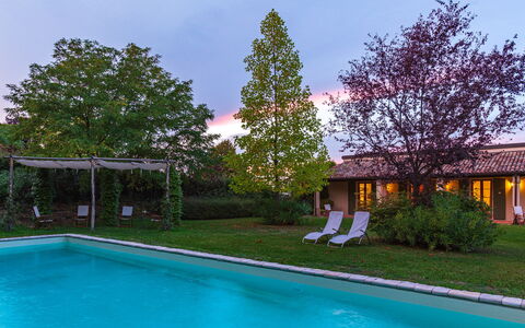 La Tana del Ghiro 18: Swimming Pool, Resort, Estate, Farmhouse, Garden, Backyard, Hacienda, Lawn, Eco Hotel, Shade