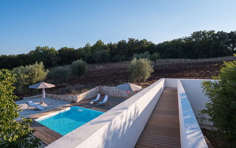 Trullo Santa Pazienza 6+3: Composite Material, Swimming Pool