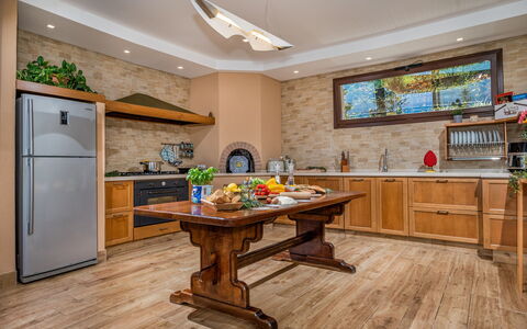 Villa Provenza 12+4: Furniture, Interior Design, Flooring, Kitchen, Wood, Countertop, Ceiling, Floor, Cabinetry, Home Appliance