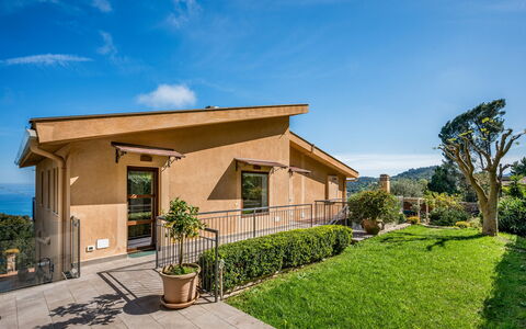 Villa Provenza 12+4: Home, House, Residential Area, Roof, Cottage, Porch, Estate, Balcony, Eco Hotel, Farmhouse