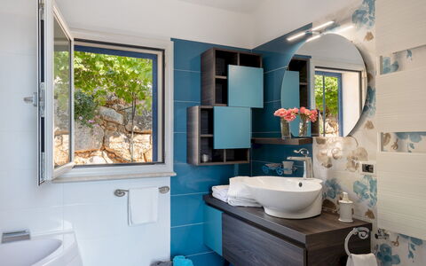Villa Olimpia 6+2: Blue, Plumbing Fixture, Sink, Interior Design, Bathroom Sink, Bathroom, Tap, Flooring, Plumbing, Floor