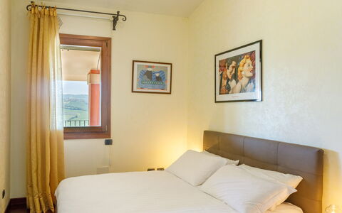 Villa California 6: Wall, Interior Design, Bed, Floor, Room, Ceiling, Bedroom, Bed Sheet, Picture Frame, Bed Frame