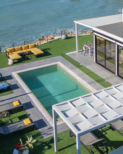 Villa Sabbie Rosse 6: Swimming Pool, Resort, Sea, Leisure, Shade, Outdoor Furniture, Ocean, Coast, Villa, Hotel