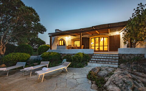 Villa Isa 6: Architecture, Estate, Home, Garden, Cottage, Landscaping, Farmhouse, Hacienda, Villa, Resort