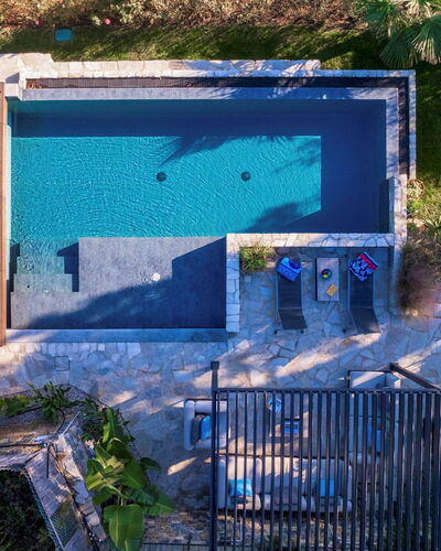 Villa nel Blu 8: Blue, Swimming Pool, Outdoor Furniture, Resort, Furniture, Sunlounger, Chair, Composite Material, Leisure, Eco Hotel