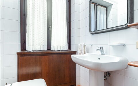 Tenuta Contessa Chiara 17: Bathroom Sink, Plumbing Fixture, Bathroom, Plumbing, Sink, Tap, Mirror, Towel, Tile, Toilet