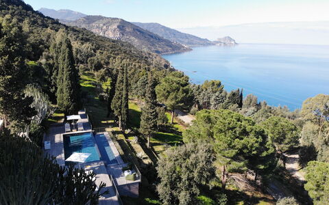 Villa Armonia 8: Hill Station, Swimming Pool, Sound, Bay, Tropics, Loch, Resort, Resort Town, Evergreen