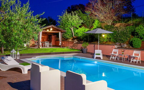 Villa Banci 8: Swimming Pool, Resort, Garden, Eco Hotel, Leisure, Umbrella, Backyard, Landscaping, Outdoor Furniture, Flowerpot