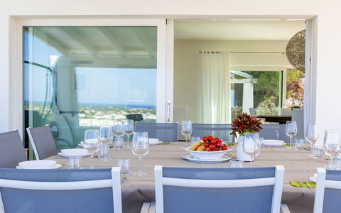 Villa Calypso 8: Furniture, Chair, Interior Design, Table, Dining Room, Kitchen & Dining Room Table, Tableware, Lighting, Flooring, Room