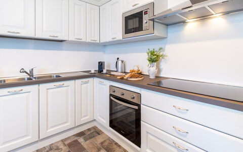 Casa Leonarda 8+2: Kitchen, Countertop, Wood, Cabinetry, Major Appliance, Kitchen Appliance, Interior Design, Flooring, Home, Tap