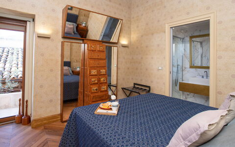 Belvedere Guastella a 8: Wood, Interior Design, Bedroom, Flooring, Furniture, Floor, Bed, Bed Sheet, Room, Bedding