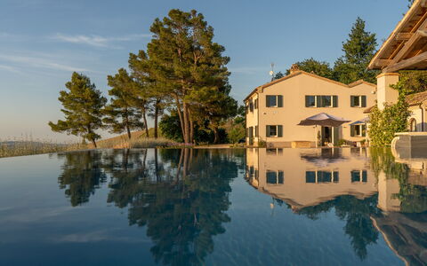 Villa Dianella 8+2: Reservoir, Reflection, Tarn, Villa, Swimming Pool