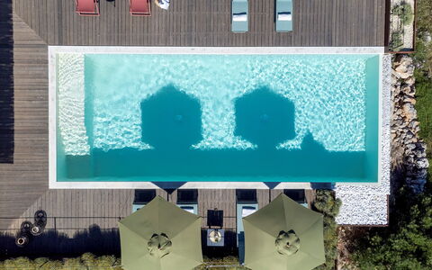 Dimora degli Ulivi 10: Swimming Pool, Blue, Water, Resort, Outdoor Furniture, Leisure, Eco Hotel, Composite Material, Sunlounger, Chair