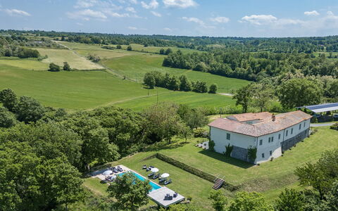 Villa a Casa di Giovanni 12: Landscape, Grassland, Plain, Land Lot, Estate, Meadow, Lawn, Pasture, Plantation, Farmhouse