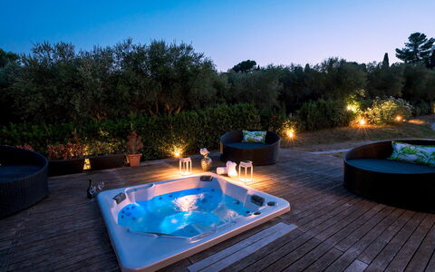 Villa Bianca 10: Swimming Pool, Bathtub, Resort, Night, Leisure, Jacuzzi, Landscape Lighting, Eco Hotel, Plumbing Fixture