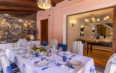 Villa Bambù 9+2: Furniture, Interior Design, Table, Tableware, Chair, Dining Room, Flooring, Kitchen & Dining Room Table, Tablecloth, Textile