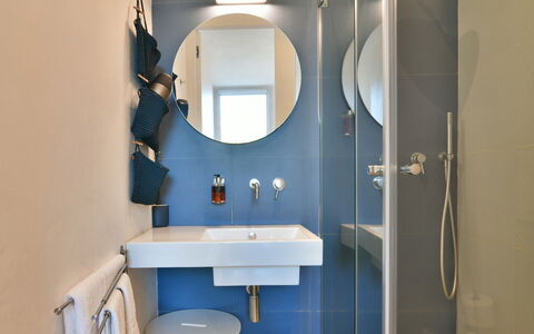 Villa Il Melograno 4+2: Wall, Interior Design, Bathroom, Bathroom Sink, Flooring, Floor, Plumbing Fixture, Lighting, Room, Sink