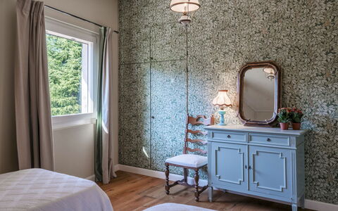 Villa del Prato 8: Interior Design, Lighting, Room, Curtain, Wallpaper, Wood Stain, Houseplant, Light Fixture, Chair, Paint