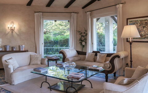 Villa del Prato 8: Furniture, Interior Design, Couch, Table, Flooring, Floor, Wood, Living Room, Room, Lighting